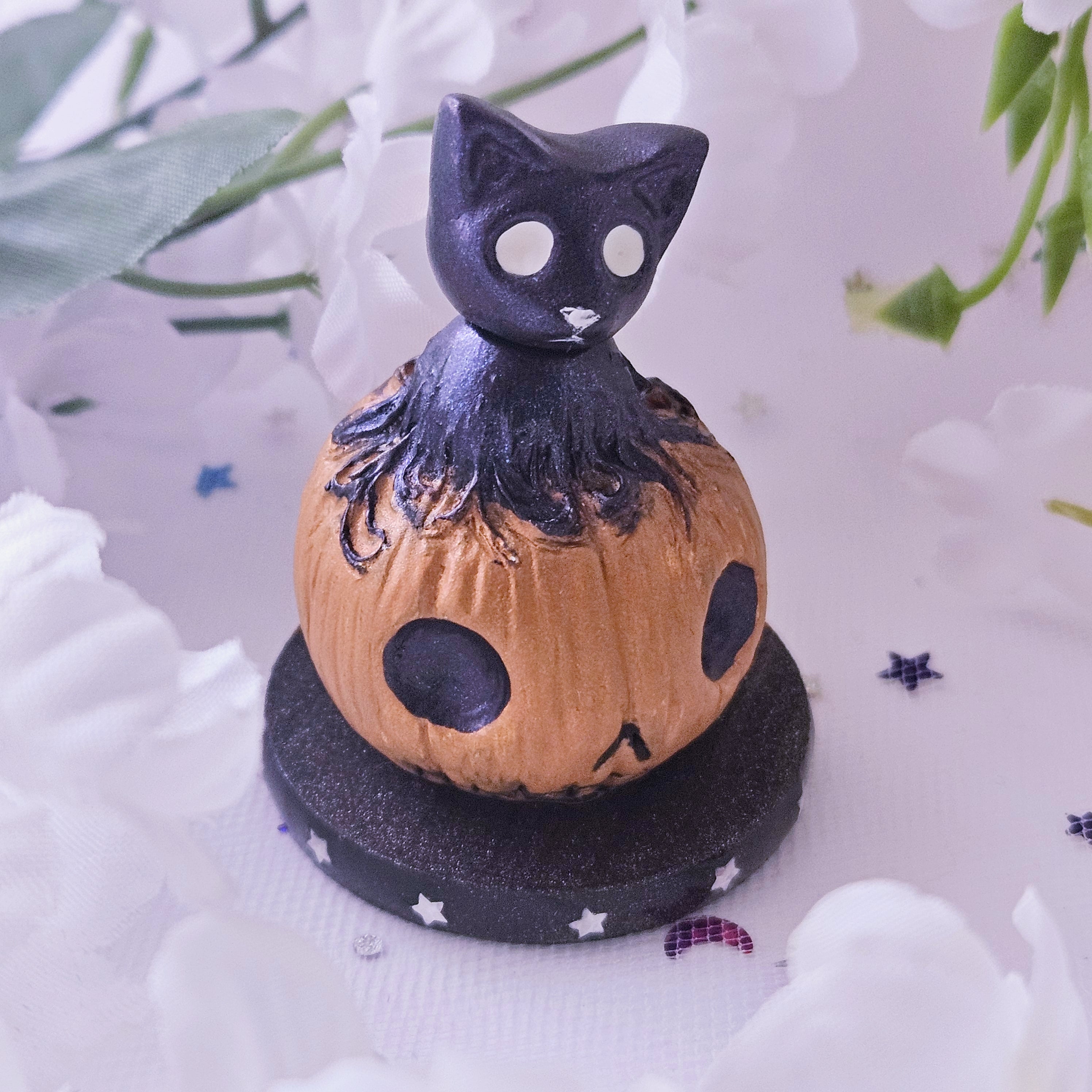 Pumpkin Cat Phantom