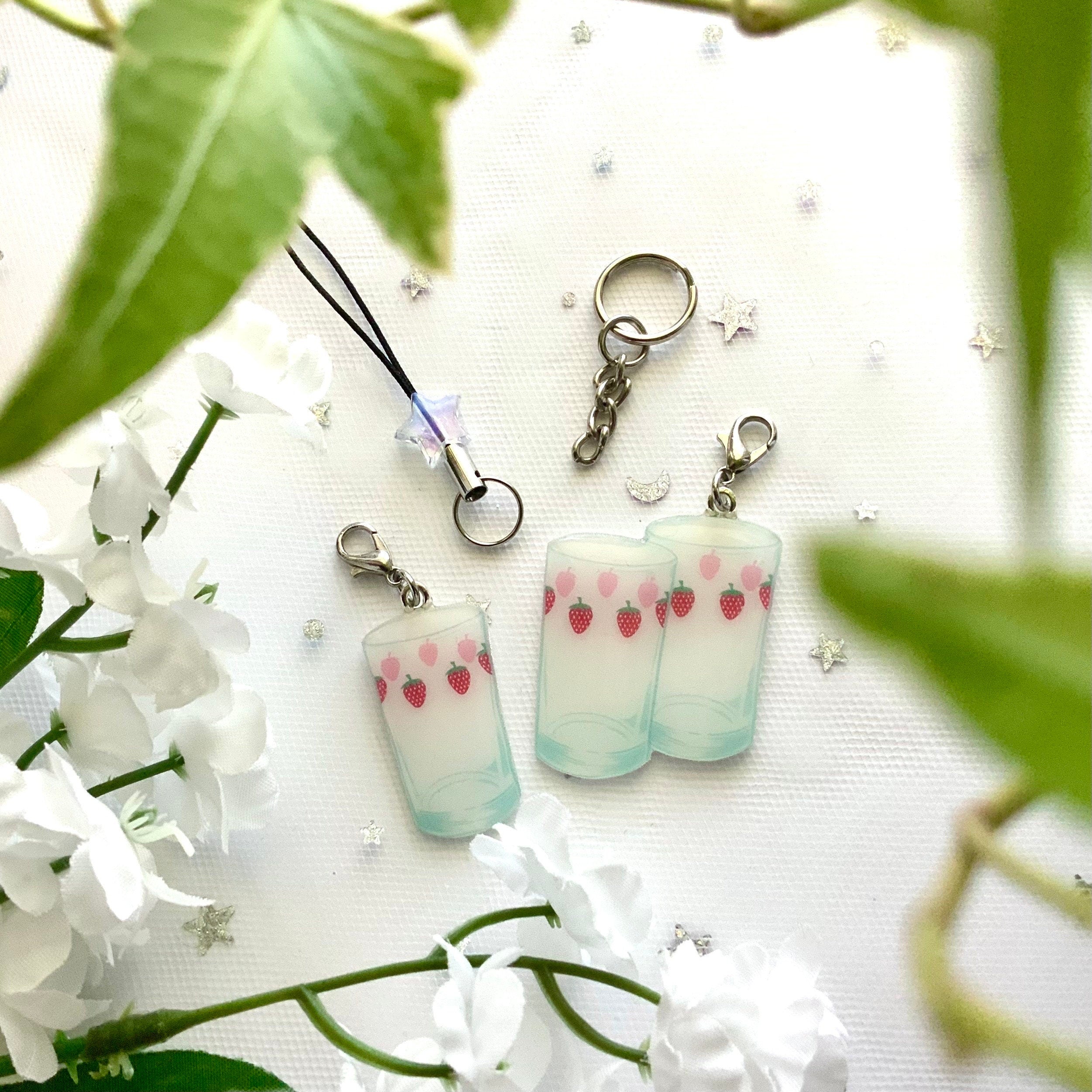 Nana Strawberry Glasses Pin & Phone Strap Keychain