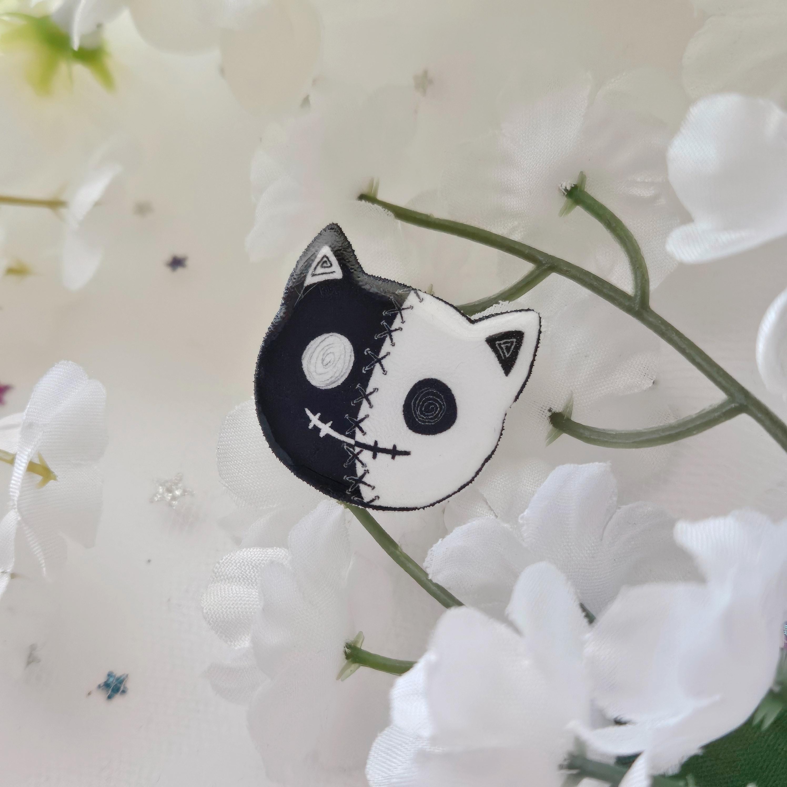 Two Faced Rag Cat Pin