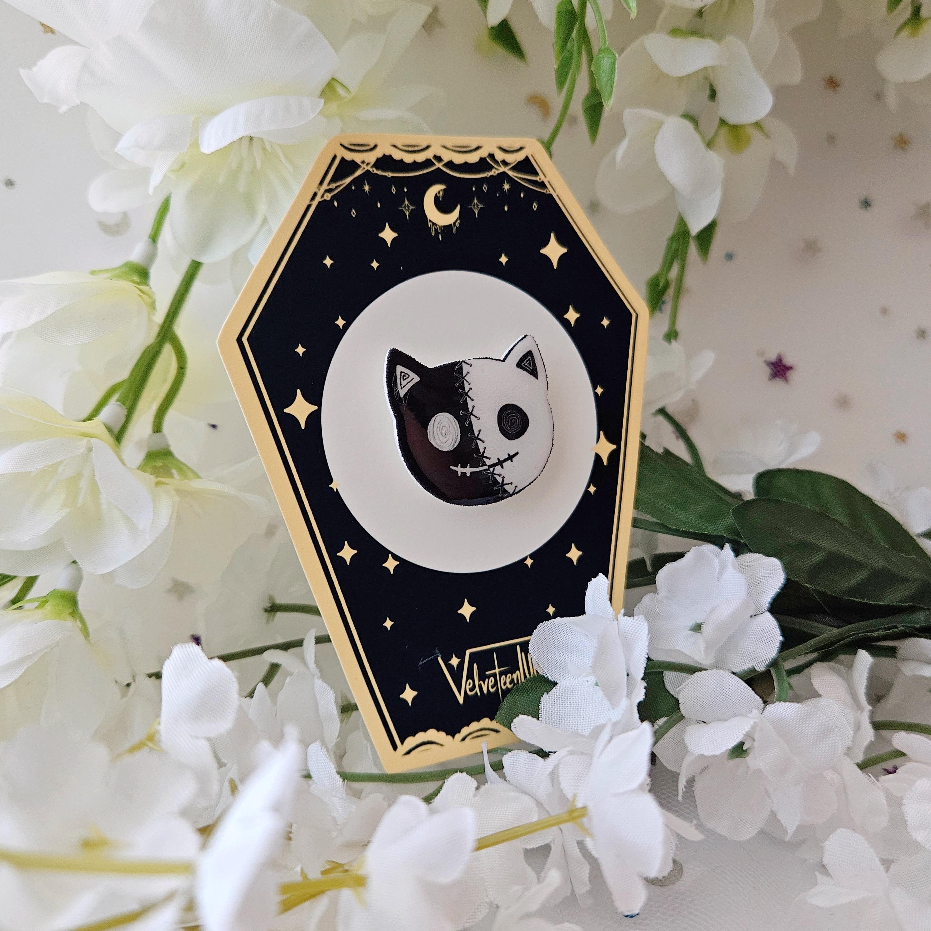 Two Faced Rag Cat Pin